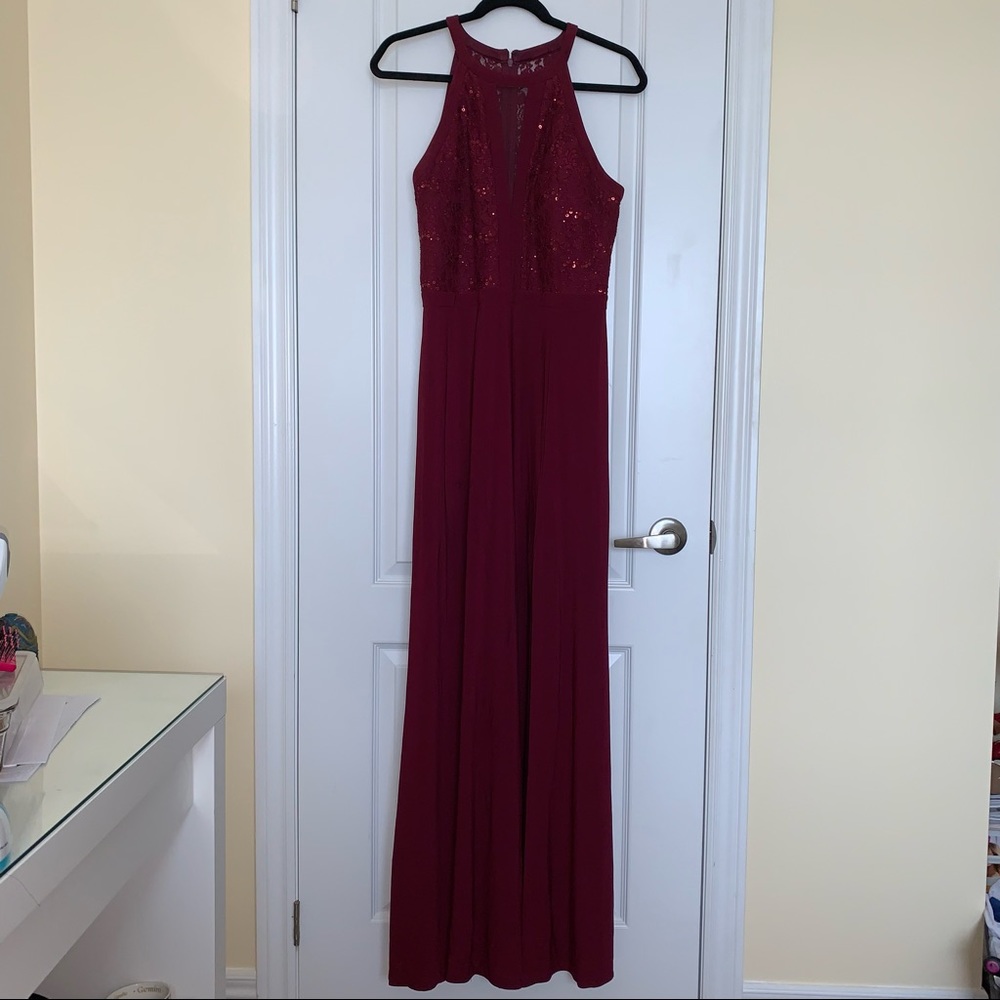 LAURA PURPLE SEQUINED LACE HALTER NECK GOWN SIZE 12